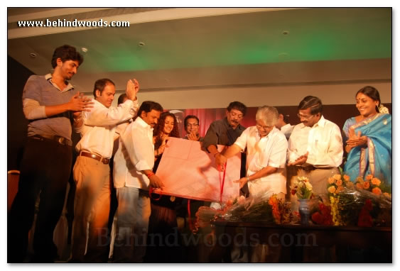 Poi Solla Porom Audio Launch - Images