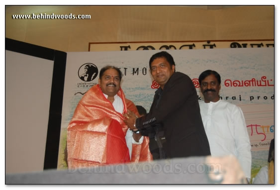 Abhiyum Naanum Audio Launch - Images