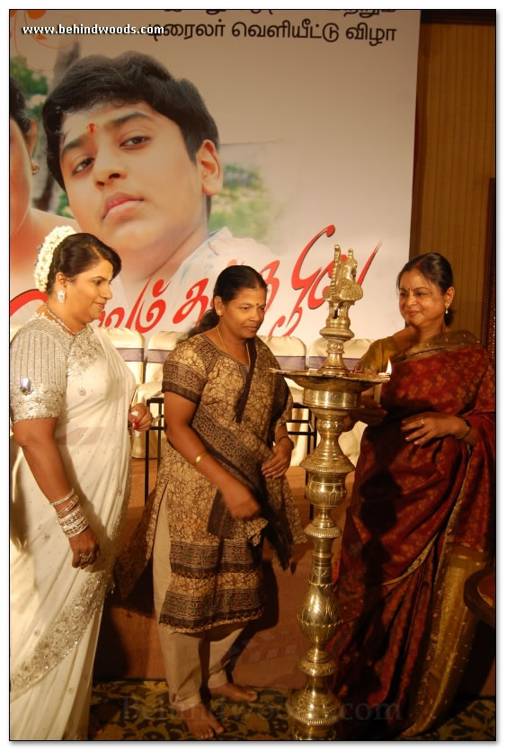 Deivam Thandha Poove Trailer & Audio Launch - Images