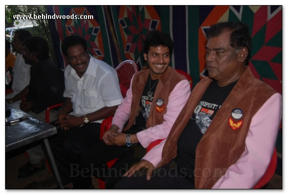 Kaartic Anithaa Shooting Spot & Press Meet - Images