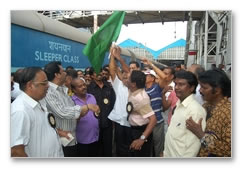 Kodambakkam in Egmore Station Images