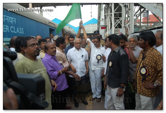 Kodambakkam in Egmore Station Images