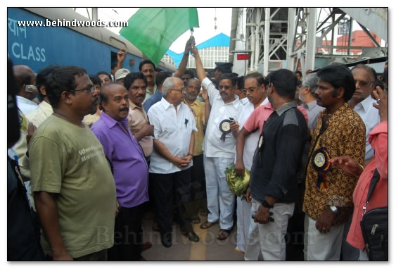 Kodambakkam in Egmore Station Images