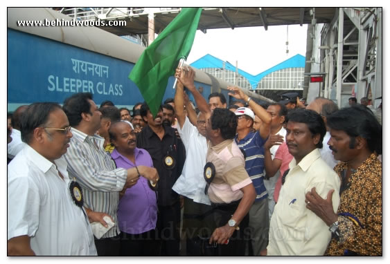 Kodambakkam in Egmore Station Images