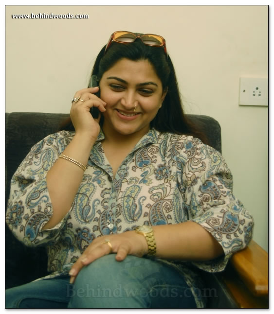 Kushboo Calls on the media - Images