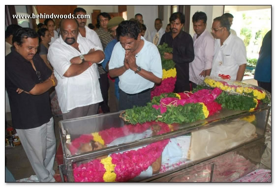 Kollywood mourns Sridhars demise  images