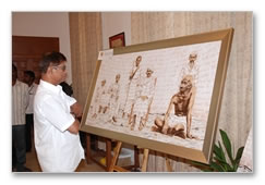 Vijay @ Raj Bhavan - images