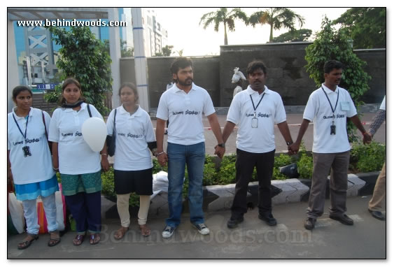 Suriya & Karthi join protestors in Tidel Park - Images