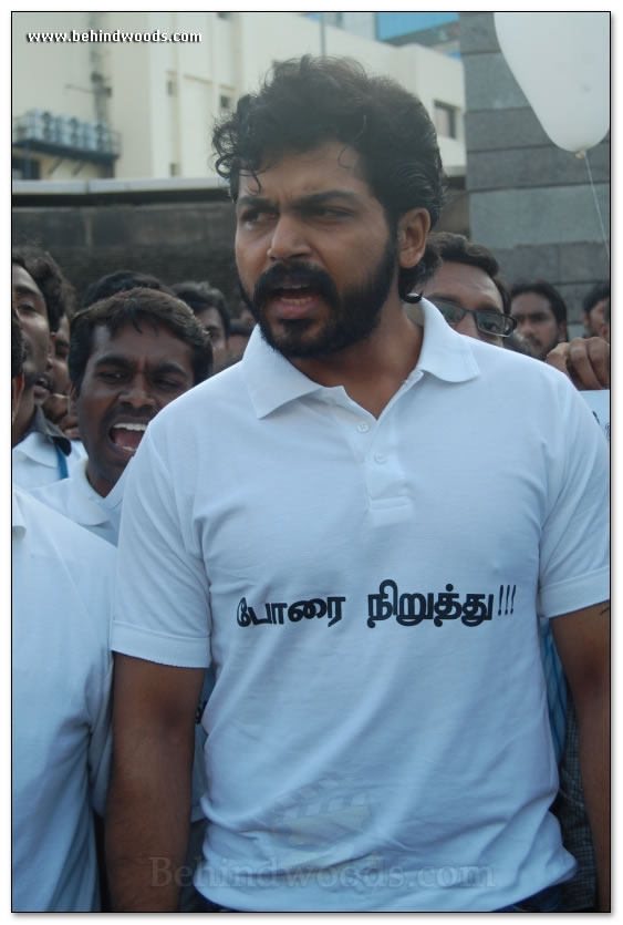 Suriya & Karthi join protestors in Tidel Park - Images