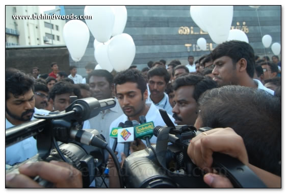 Suriya & Karthi join protestors in Tidel Park - Images