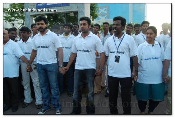 Suriya & Karthi join protestors in Tidel Park - Images