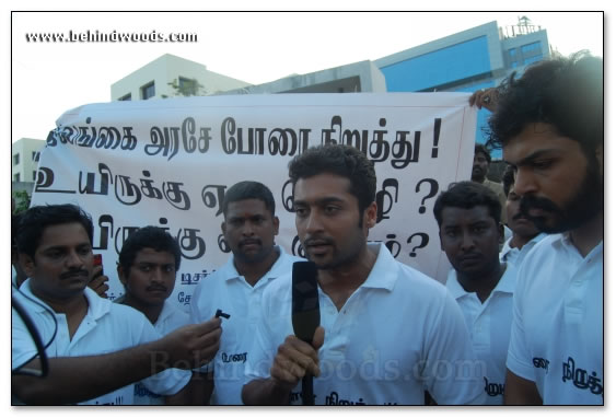 Suriya & Karthi join protestors in Tidel Park - Images