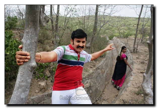 MALARINUM MELLIYA MOVIE GALLERY