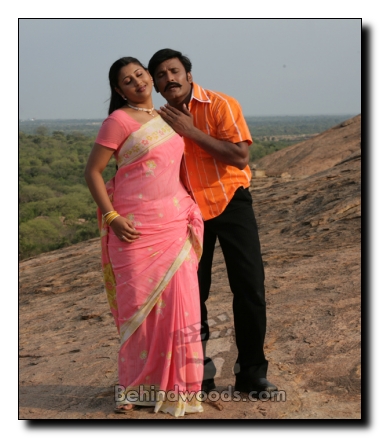 MALARINUM MELLIYA MOVIE GALLERY