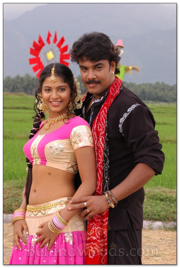 Aayutham seivom Movie Gallery