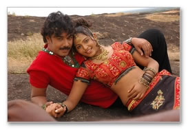 Aayutham seivom Movie Gallery