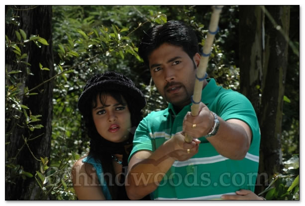 Adada Enna Azhaku Movie Gallery