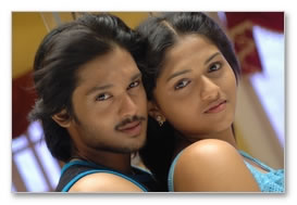 Kadhalil Vizhundhen Movie Gallery