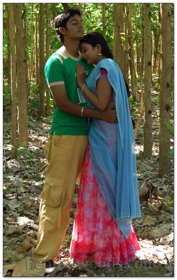 Kangalum Kavipaaduthey Movie Gallery