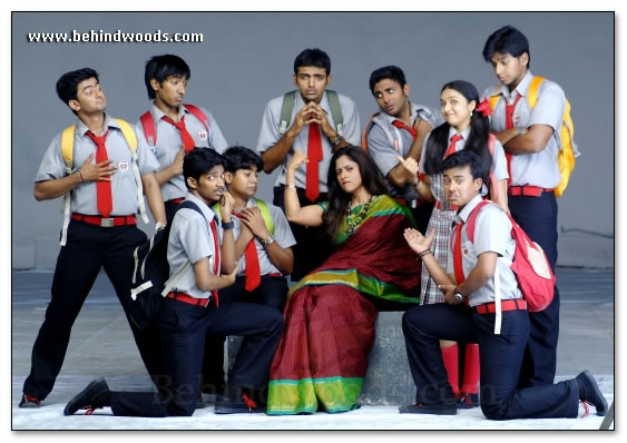 pattaalam Movie Gallery