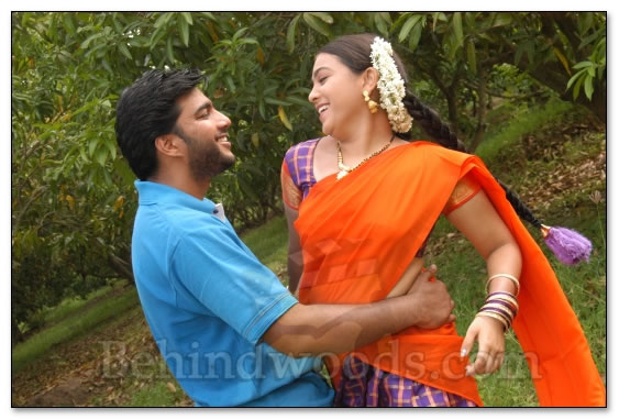 Valluvan Vasuki Movie Gallery 