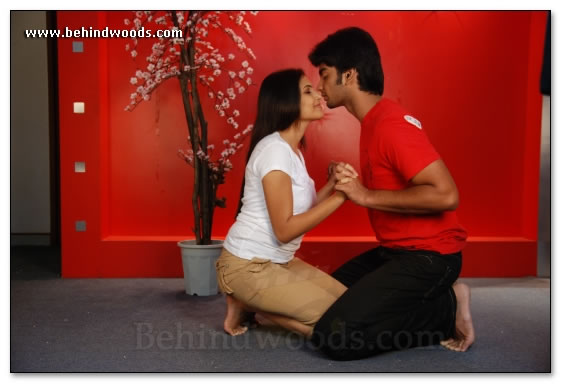 Aanandham Aarambam Movie: Images