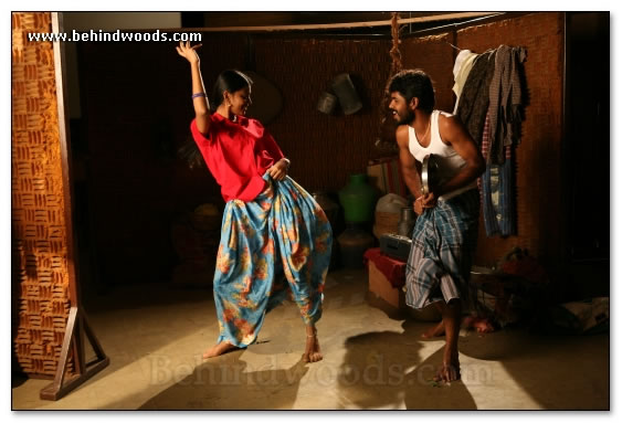 Kunguma Poovum Konjumpuraavum - Movie Gallery