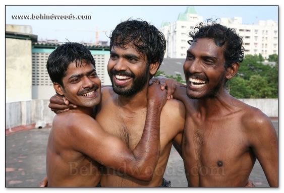 Kunguma Poovum Konjumpuraavum - Movie Gallery