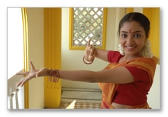 Mittai Movie - Images