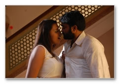 Poova Thalaiya Movie Gallery 