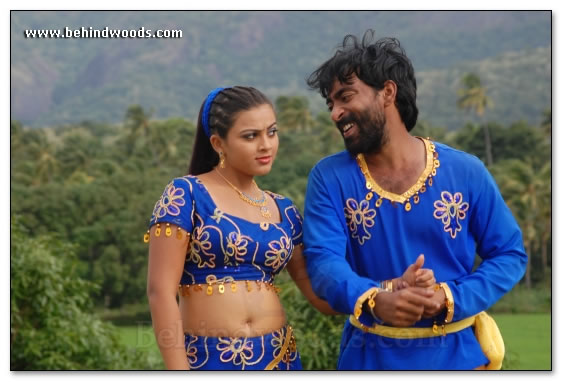 Poova Thalaiya Movie Gallery 