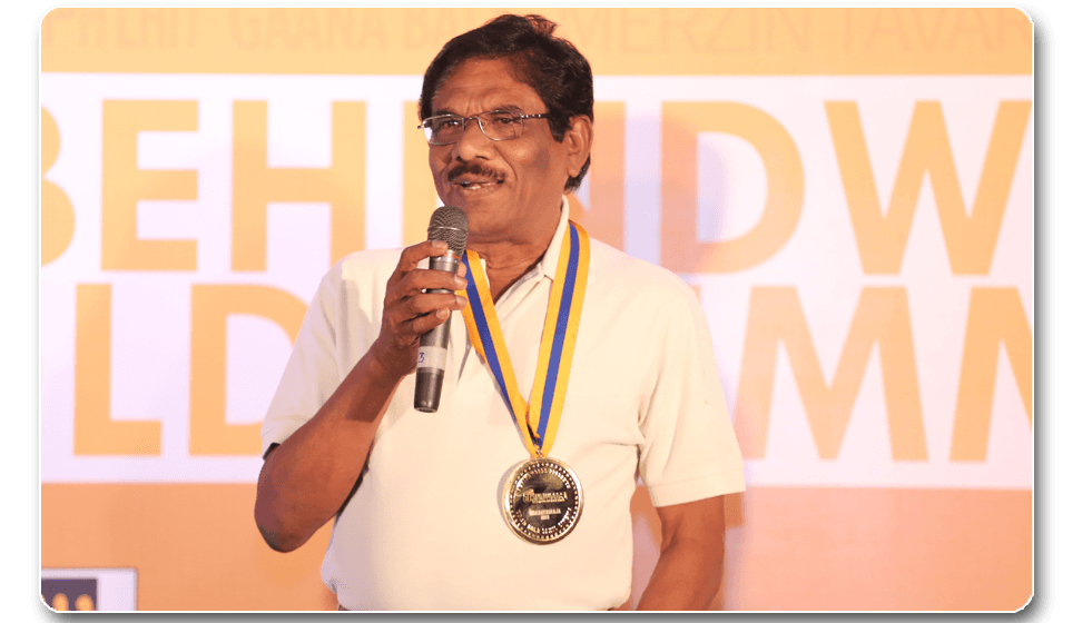 Bharathiraja AT BEHINDWOODS GOLD SUMMIT 2013 FILM AWARDS