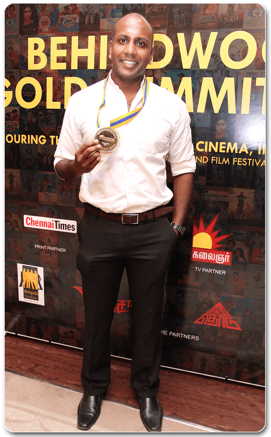 Prasanna AT BEHINDWOODS GOLD SUMMIT 2013 FILM AWARDS