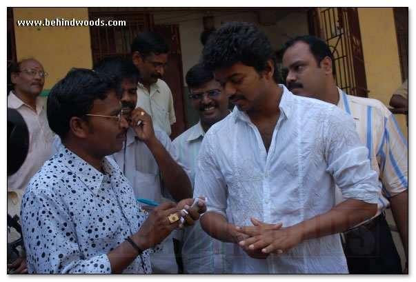 Ajith, Vijay and Sarath Vote - Images