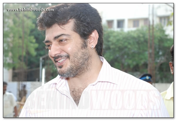 Ajith, Vijay and Sarath Vote - Images