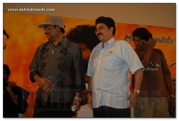 Alaiyodu Vilaiyadu Audio Launch - Images