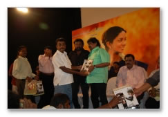 Alaiyodu Vilaiyadu Audio Launch - Images