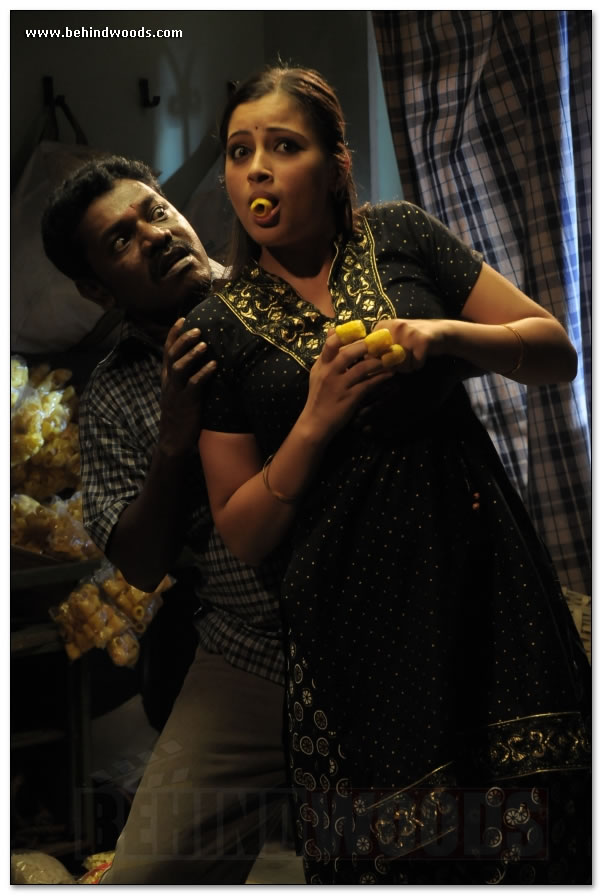 Ambasamuthiram Ambani - Movie Images