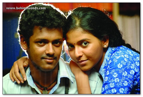 Angadi Theru Movie  Images