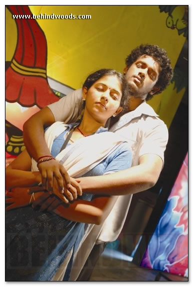 Angadi Theru Movie  Images