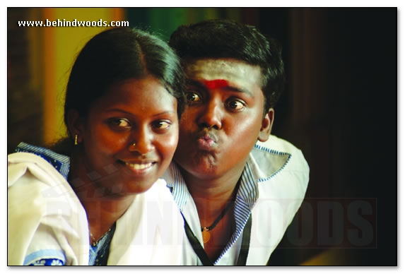 Angadi Theru Movie  Images