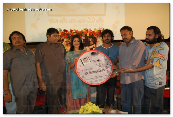 Annaiyin Thalattu Audio Launch - Images