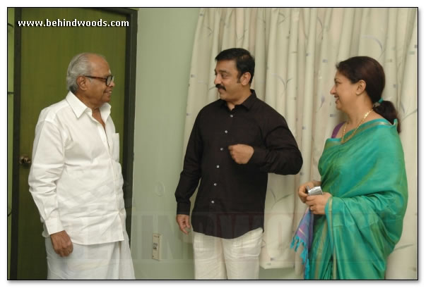 Kamal calls on K Balachander - images 