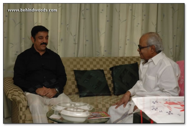 Kamal calls on K Balachander - images 