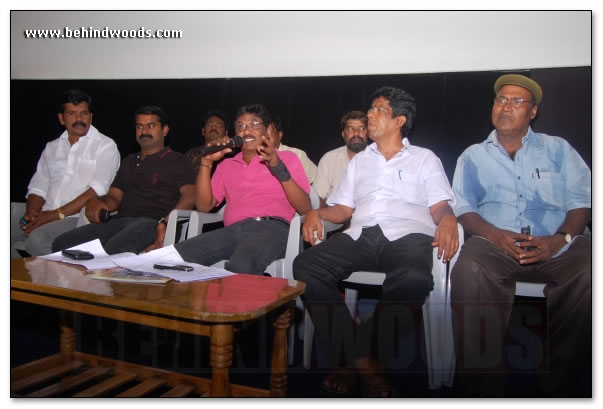 Bharathiraja and Seeman campaign - Images