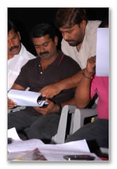 Bharathiraja and Seeman campaign - Images