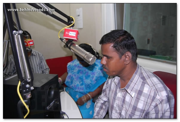 Big FM hosts visually challenged singers  Images