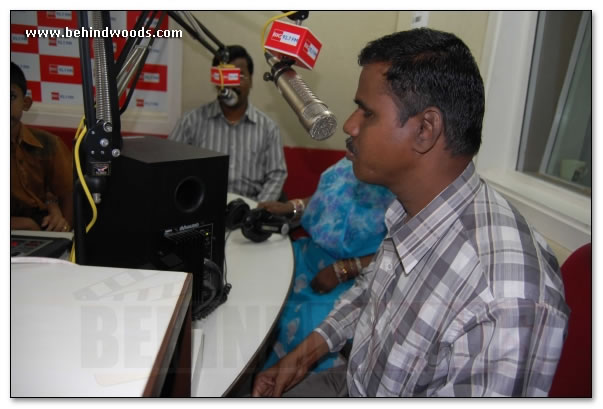 Big FM hosts visually challenged singers  Images