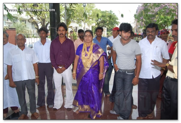 En Jeevanukkaga Movie Launch - Images