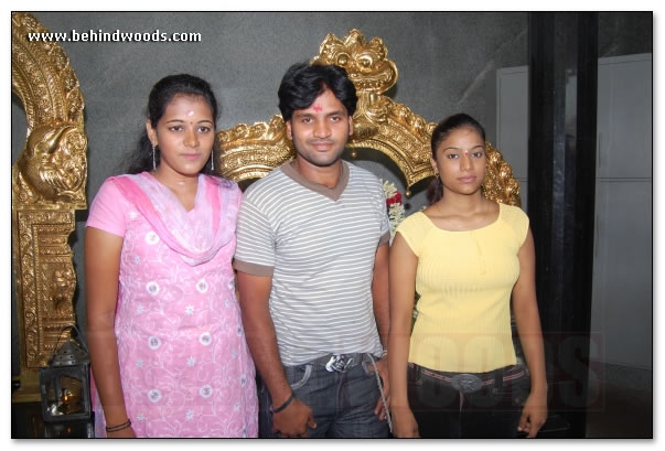 En Jeevanukkaga Movie Launch - Images